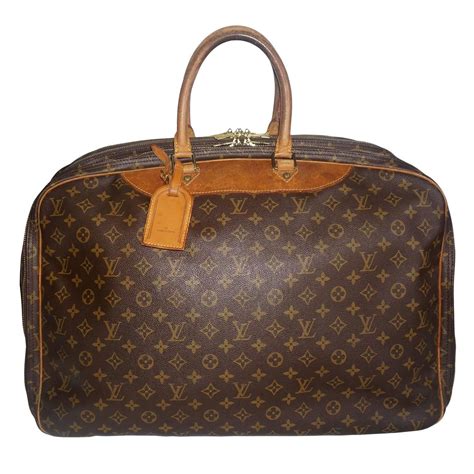 Louis Vuitton weekend bag women's